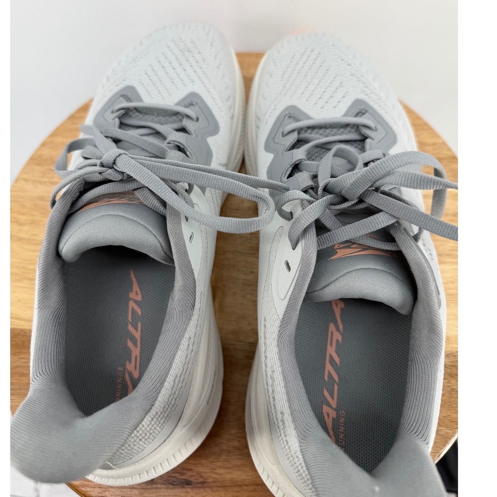 Altra FWD Experience Womens 10 Gray Peach Running Shoes AL0A85RF220 Low Drop - Picture 10 of 13